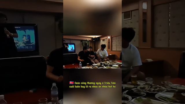 🇰🇵 DPRK Young are eating drinking and karaoke🍻