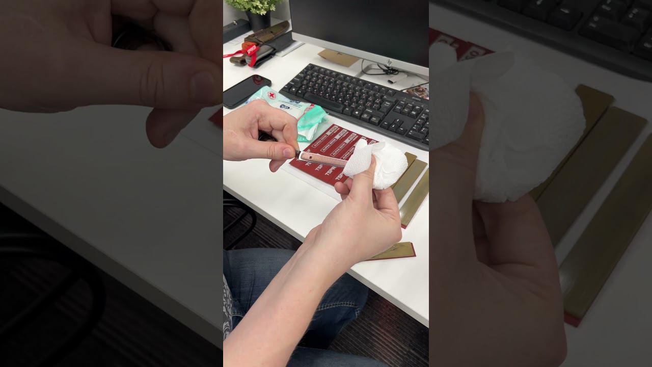 Заточка ножниц на малом универсальном столике