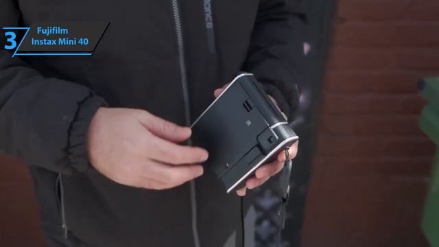 BEST 5 Instant Cameras of 2022 - Square SQ6 | Wide 300 | Mini 40 | Mini 11 | Polaroid Now+