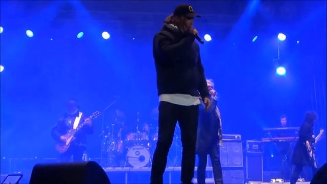 Кавер группы «Omega» на песню Чеслава Немена Dziwny jest ten swiat («Это странный мир» ) .