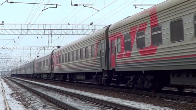 ЧС7-076 с поездом №53 "Пермь - Симферополь"