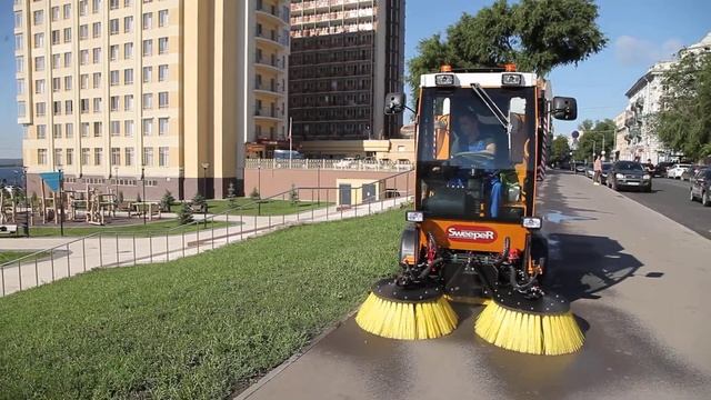 Sweeper ММК-1000 многофункциональная машина. Дорожный пылесос. Сделано в России.