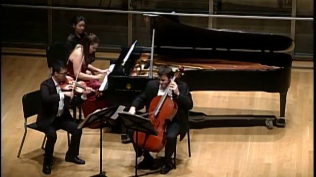 Beethoven Kakadu Variations Op.121a, trio for piano, violin and cello, Ich bin der Schneider Kakadu