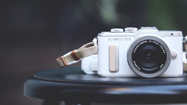 OLYMPUS PEN E-PL8 Introduction Movie (EN)