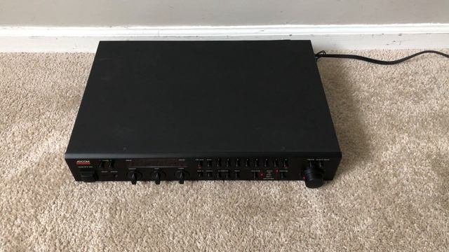 Adcom GTP-500 Stereo Control Amplifier Preamplifier With AM And FM Radio Tuner