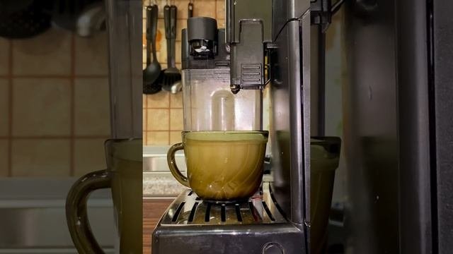 Капучино от кофе-машины Philips HD8828. Залипательно 
