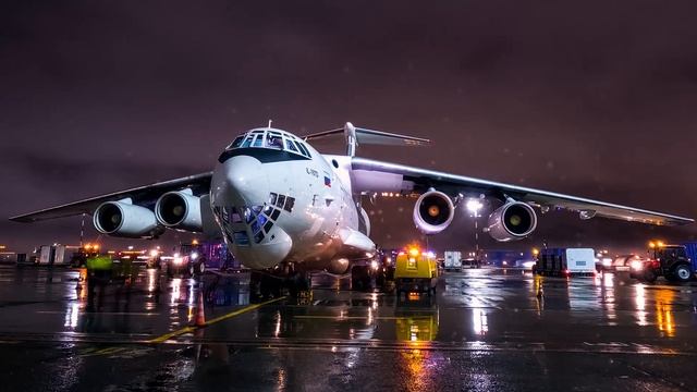 Airplane IL-76TD "Aviacon Zitotrans"  Timelapse video
