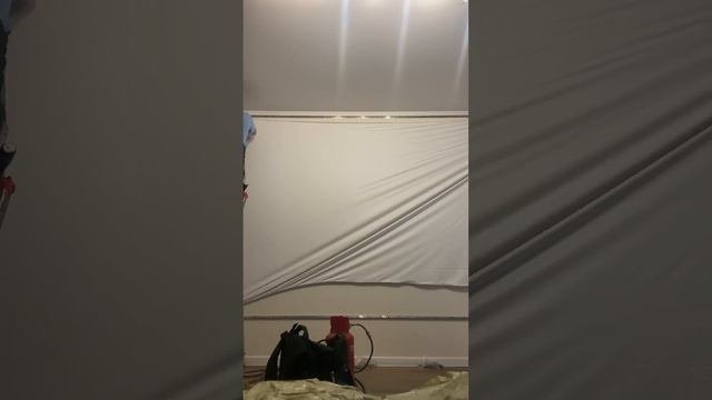 Экран для проектора из натяжного потолка. Ростов-на-Дону.