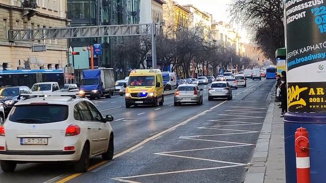 Budapest Emergency Vehicles Compilation/ 2021.11-12.
