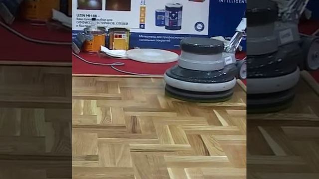 Нанесение масла Pallmann Magic Oil 2K