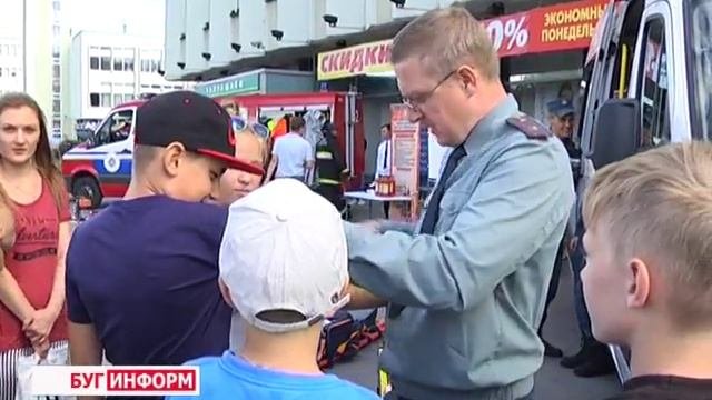 2016-08-31 г. Брест. Акция от МЧС В центре внимания дети. Телекомпания Буг-ТВ.