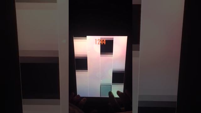 Piano Tiles 2 - Bow Wow Wow 3371 score, LEGENDARY World Record [Impossible lap cleared]!!!!!!!