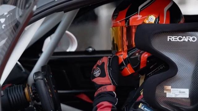 Porsche Cayman GT4 Clubsport Track Experience 2023