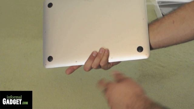 Apple MacBook Air 13inch unboxing / review - Thunderbolt,1.8GHz, Intel i7, 256GB FlashDrive