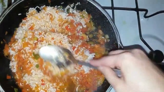 Испанцы отдыхают????оригинальная Паеллия