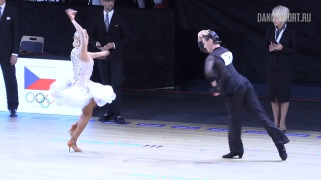 Armen Tsaturyan - Svetlana Gudyno RUS  Samba  WDSF World Championship Latin 2018  DanceSport.Ru