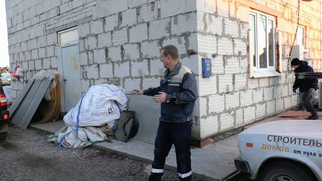 ДЕРЕВЯННОЕ окно против  ПЛАСТИКОВОГО +ПЕНОбетонные перемычки + резать ли отмостку + снял  опалубку!