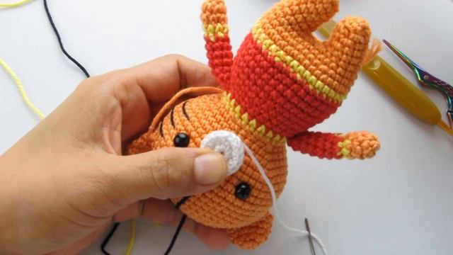 Como tejer un TIGRE AMIGURUMI A CROCHET / parte 2 / horóscopo Chino año 2022 año del TIGRE