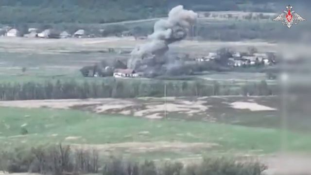 ‼️🇷🇺💥 Су-34 уничтожили опорный пункт врага в боях под Авдеевкой !!!