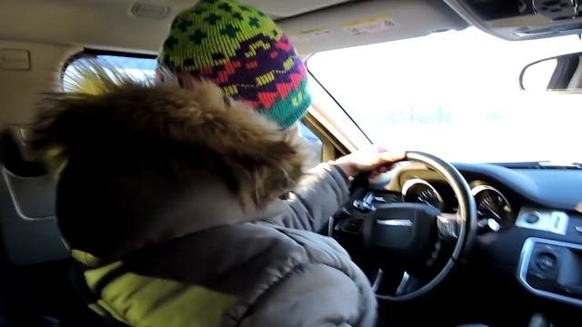 Кроссовер за 1 миллион - RENAULT Kaptur против RANGE ROVER Evoque доплати 300 тысяч.