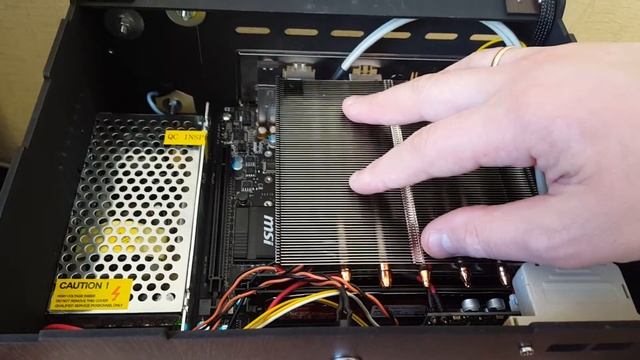 mini-ITX cheap and silent PC