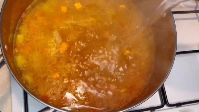 Суп-пюре из красной чечевицы