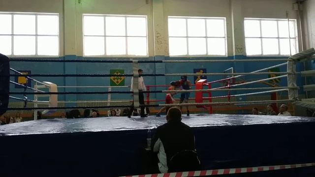 Бокс. Назарово