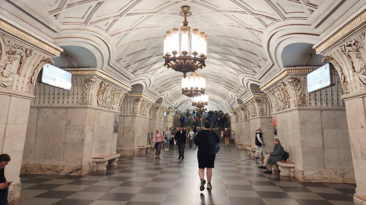 Ст.м.🚇 "ПРОСПЕКТ МИРА"- КОЛЬЦЕВАЯ. Поезд "МОСКВА". Московское метро. 12.09.2023.