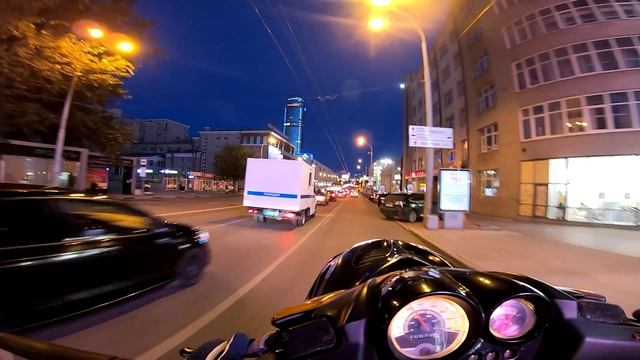 Вечер на скутере.mp4