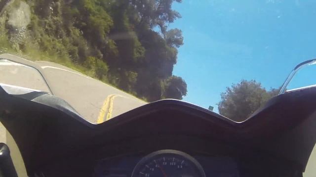 2014 VFR800 Chasing GSXR750 on Palomar Mountain