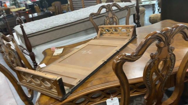 TIENDA DE SEGUNDA MANO, MUEBLES USADOS EN EXCELENTES CONDICIONES