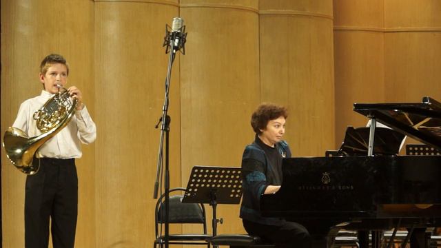 Mozart. Concerto № 4, III part.