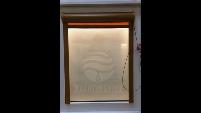 Рулонные кассетные шторы UNI-2