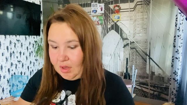 Накрасила брови? я художник - я так вижу