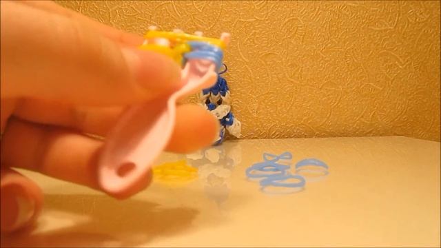 Как сплести шарики на кукольную елку в стиле Монстр Хай?