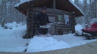 ОХОТА И РЫБАЛКА В ТАЙГЕ / ПРОВЕРЯЮ КАПКАНЫ НА КУНИЦУ И ЖЕРЛИЦЫ НА НАЛИМА И ЩУКУ / ИЗБА