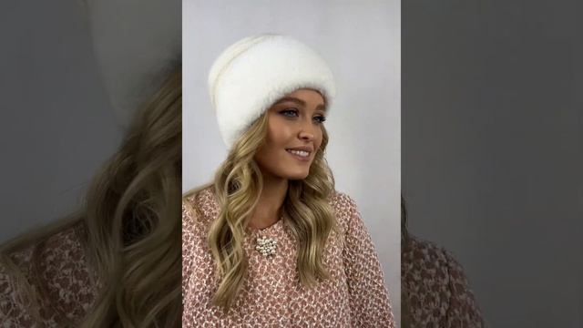 Шапка из ангоры с отворотом из эко-меха  (Арт. ДВ S 07023ШАПКА С ОТВОРОТОМ БЕЛЫЙ)