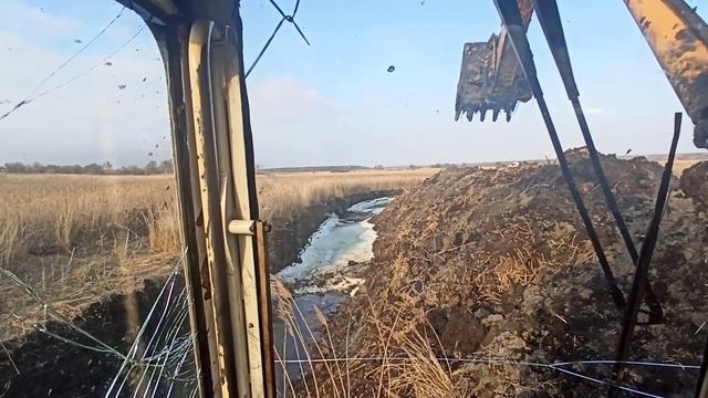 копаем мега пруд