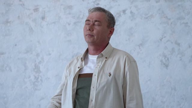 Евгений Путилов - Не зови меня.mp4