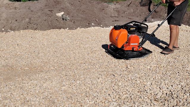 Работа вибро плитой патриот 100кг