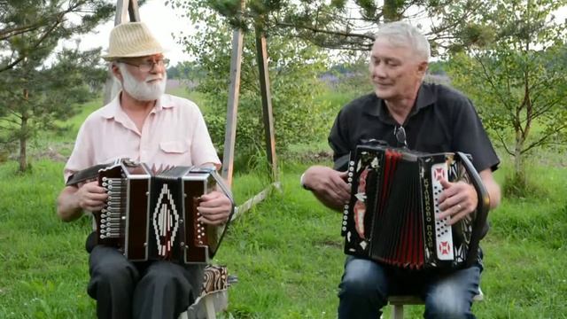 Сергей Алексеев и Бессолов Владимир. д.Миронково 2015
