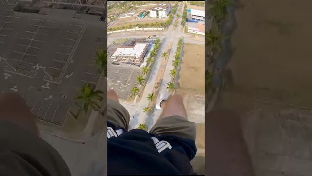 прыжок на парашюте
