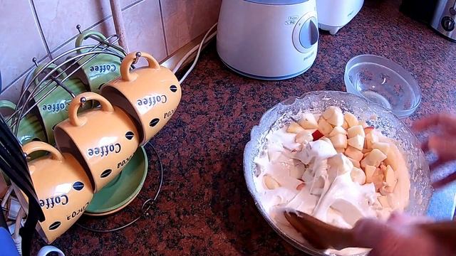 ШАРЛОТКА С ЯБЛОКАМИ