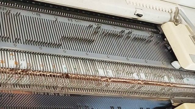 Топ кимано вяжем горловину по прямой Частичным вязанием