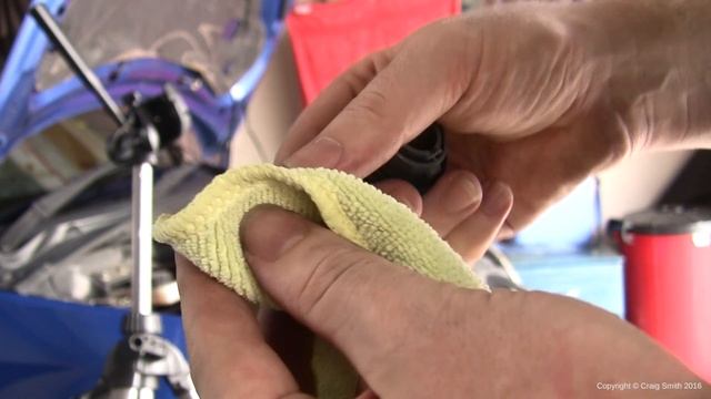 Simple how-to: Change indicator bulbs, Mazda 2 [Demio]