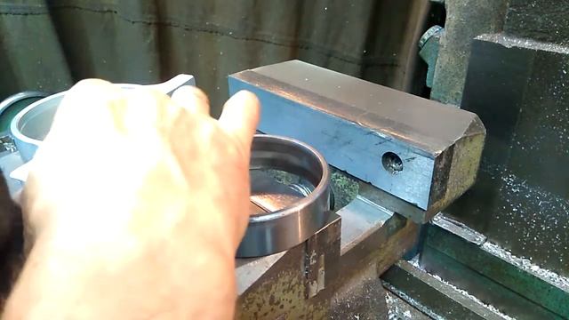 Запрессовка демпфера подвесного подшипника Актион Нью .