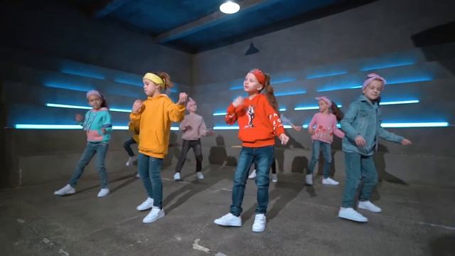 Hip-Hop в студии "Дом Танца" Лобня