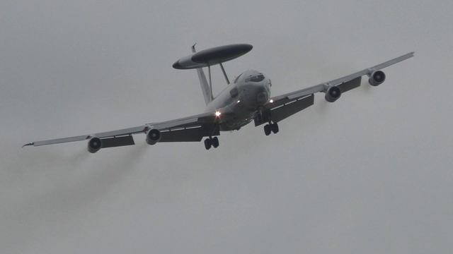 AWACS E-3 Sentry AWESOME approach to GKE !