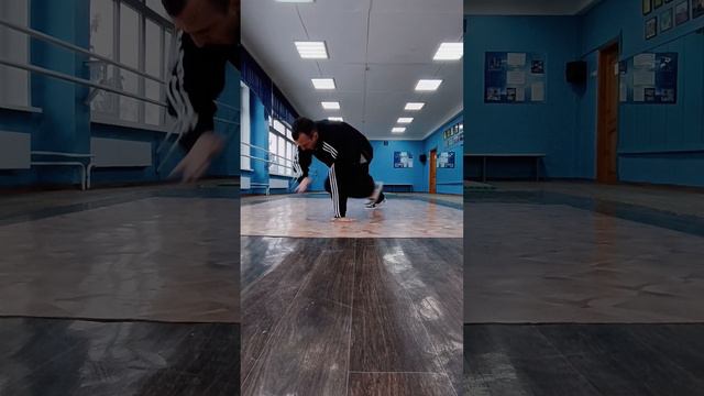 #KARDO #KARDO7 #BREAKING #КАРДО #КАРДОУЧАСТНИК #УЛИЦАСЕГОДНЯ #Footwork1x1 #bboy