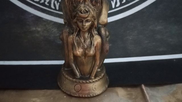 Трёх ликая Богиня Геката